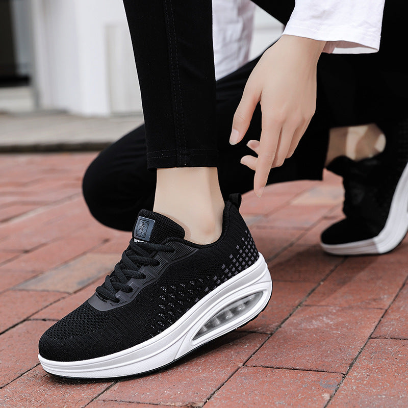Lightweight Breathable Sports Sneakers