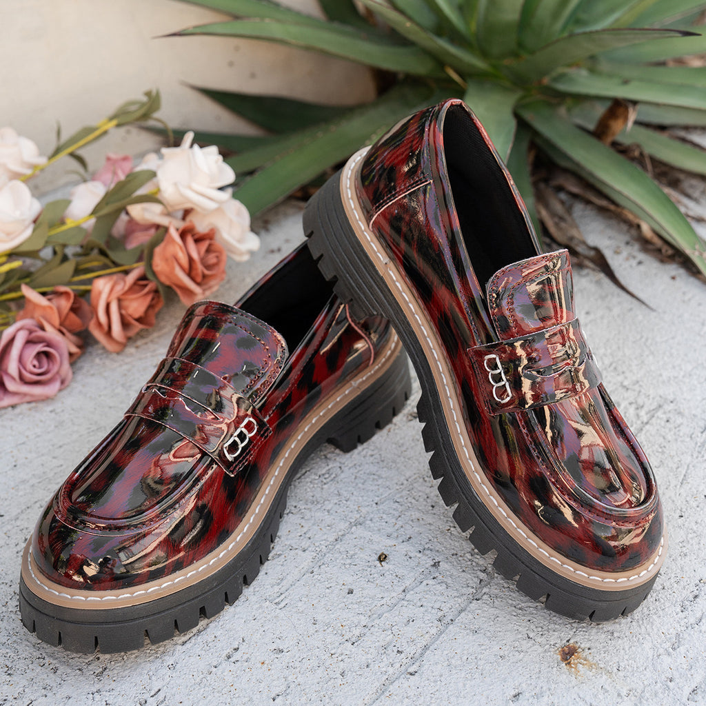 Autumn Leopard Print Patent Leather Women’s Shoes with Belt Buckle