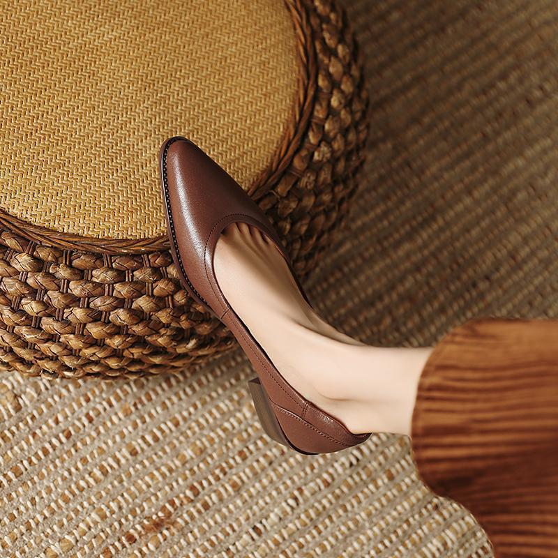 Women’s French-Style Pointed Toe Mid-Heel Leather Shoes